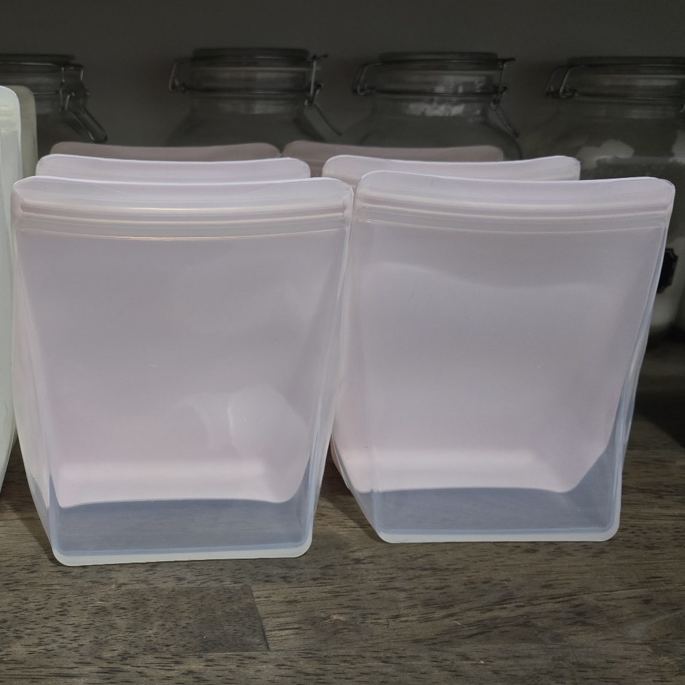 Silicone Food Storage Bags - Pink